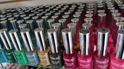 Esmalte Semipermanente Charm Limit Aprobado de 10ml