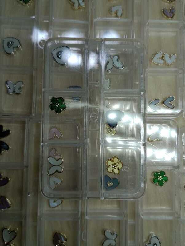 Caja de Apliques Corazón