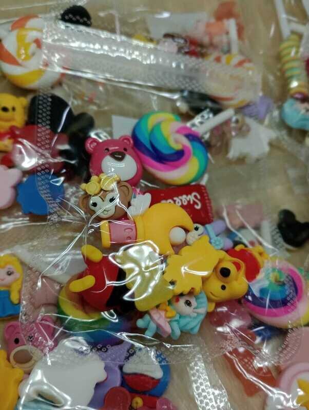 Apliques para uñas/ Personajes