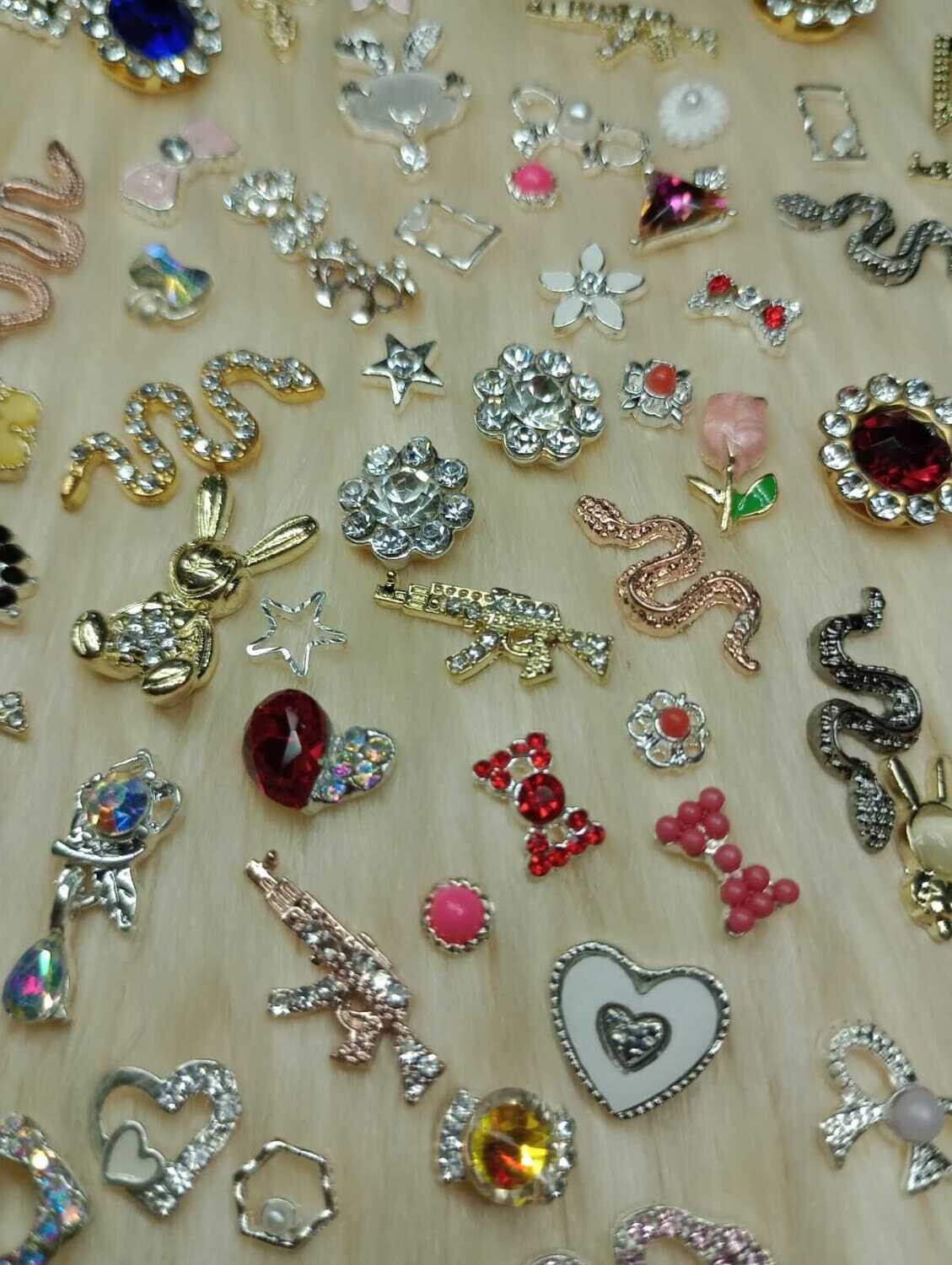 Apliques para uñas (x unidad)