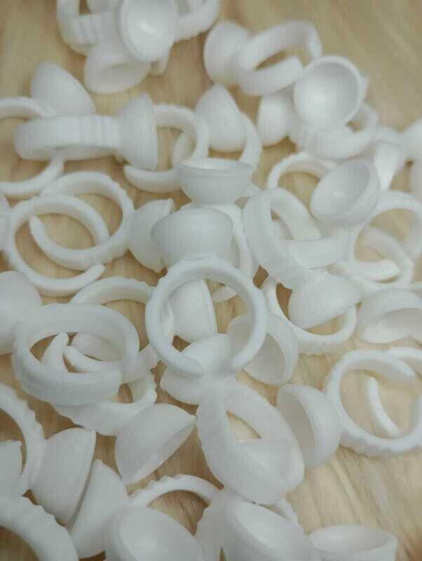 Anillitos blancos para pegamento de pestañas x Uni.