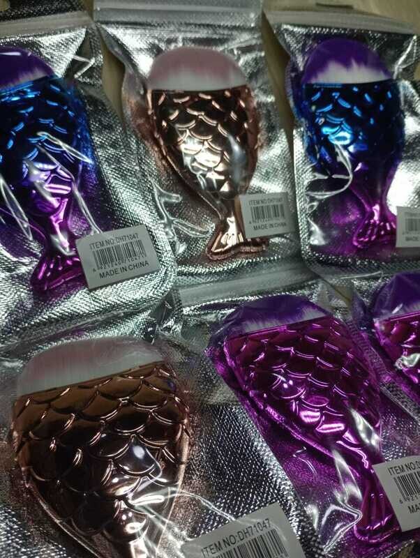 Brochas cola de sirena