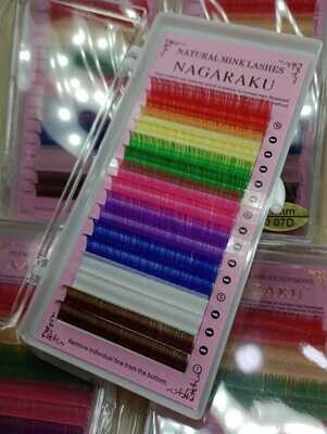 Pestañas Nagaraku de color