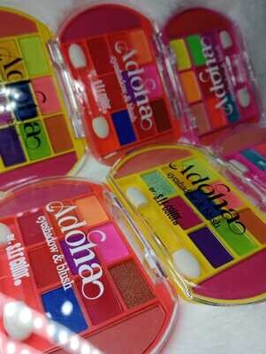 Paleta de Sombra y Blush Adoha