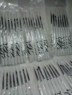 Set de pinceles x 8u