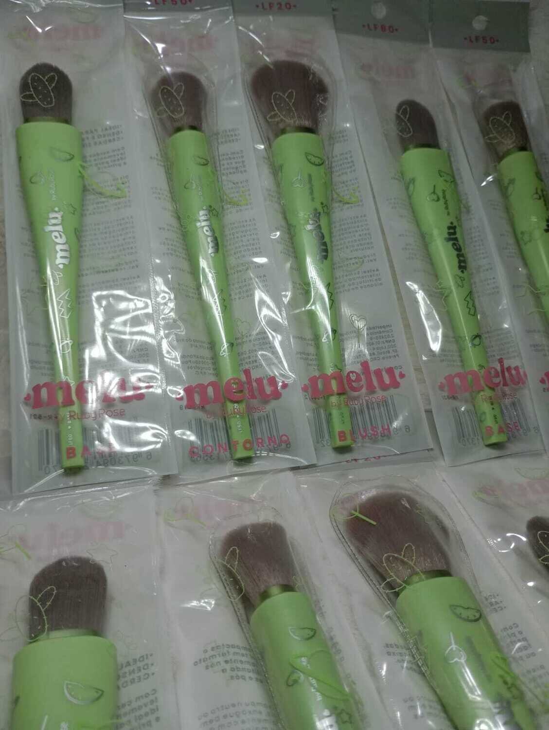 Brochas Melu (Blush/ Contorno/ Base)