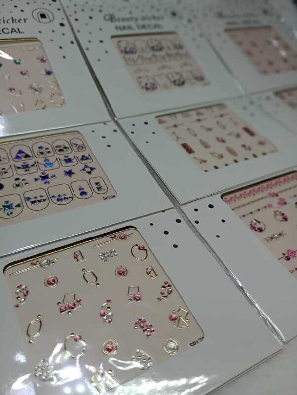Sticker Beauty Con Relieve
