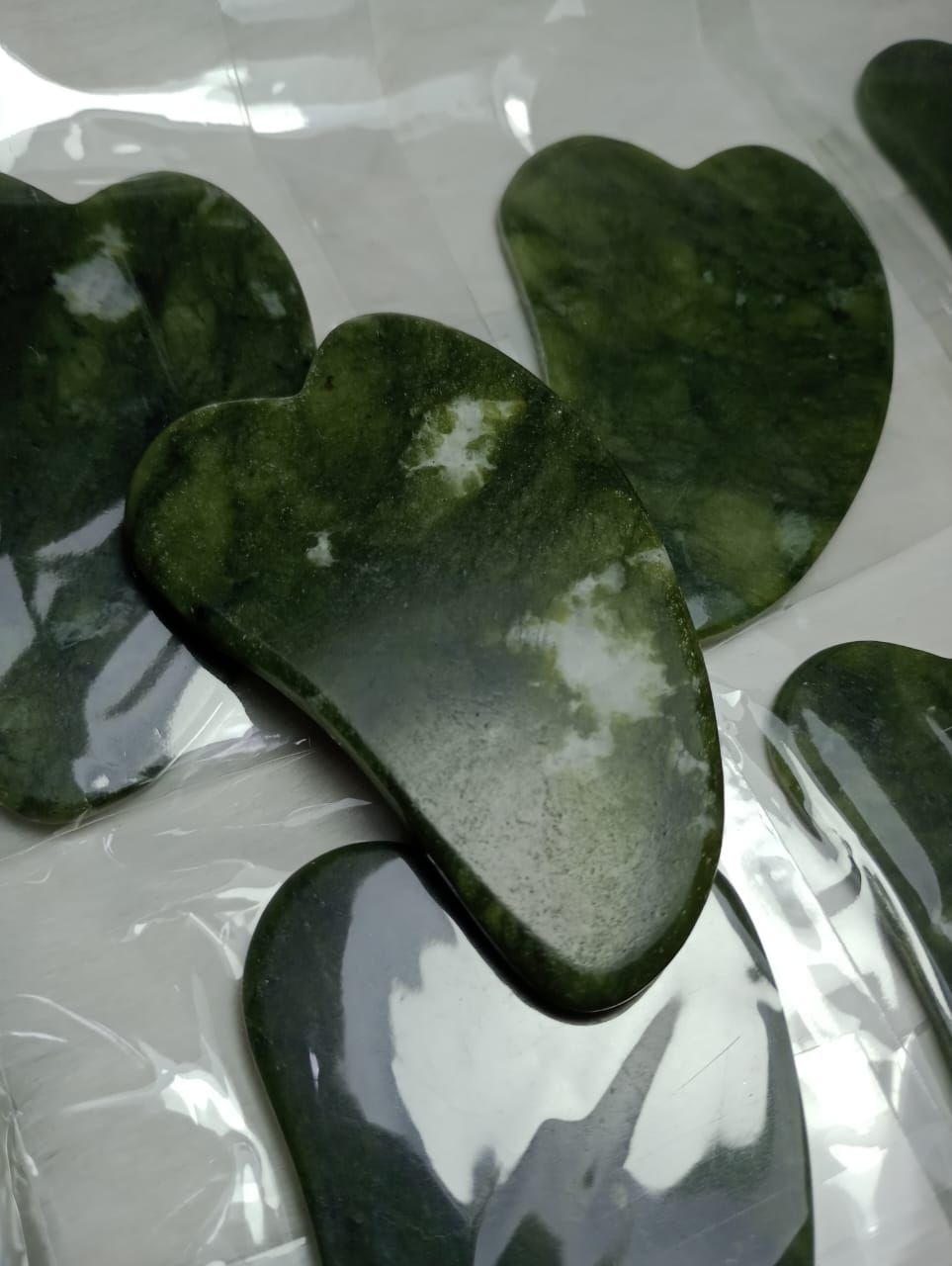 Gua Sha Masajeador de Piedra Jade