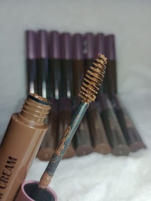 Mascara de pestañas y Arqueadores