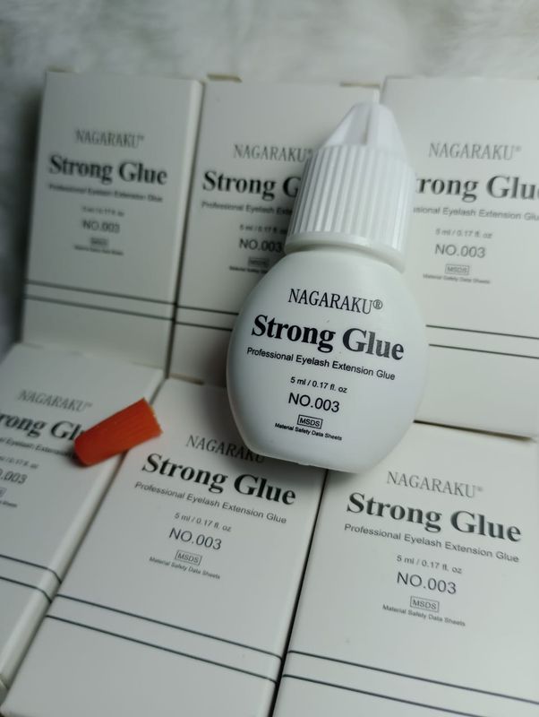 Pegamento para Pestañas  2/3 seg Nagaraku Strong Glue