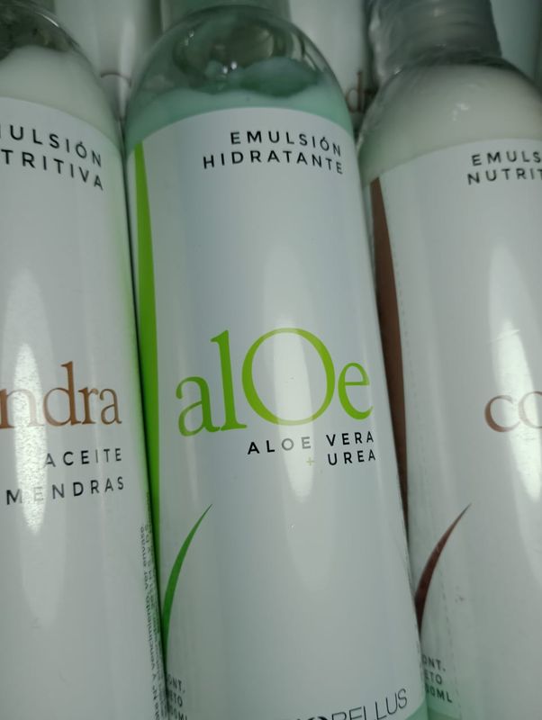 Cremas Corporales de Emulsión Nutritiva