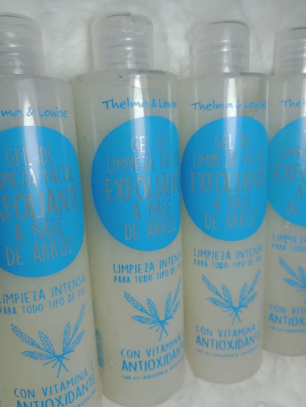 Gel de Limpieza Exfoliante de Arroz