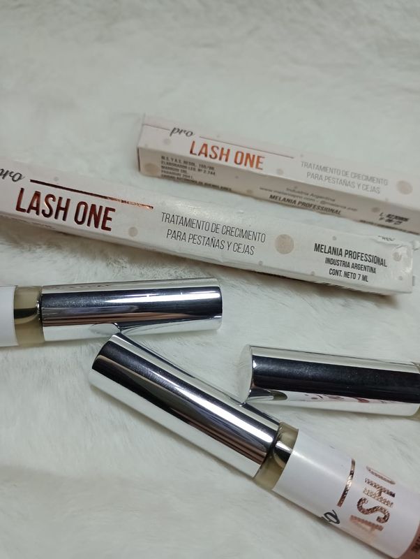 Lash One (tratamiento de crecimiento pestañas y ceja)
