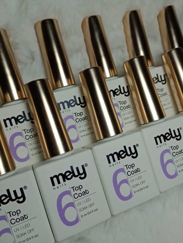 Top Coat de Mely