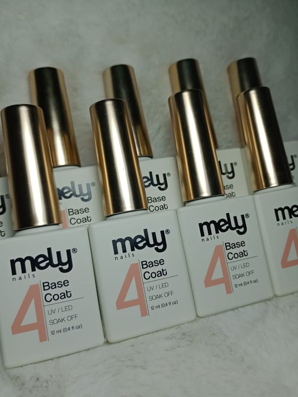 Base Coat de Mely de 15ml