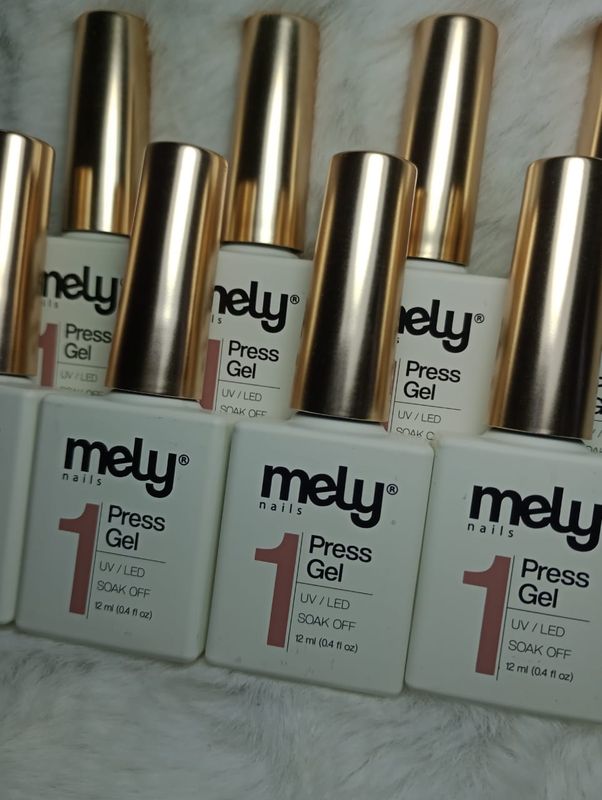 Press Gel Liquido de Mely 12ml