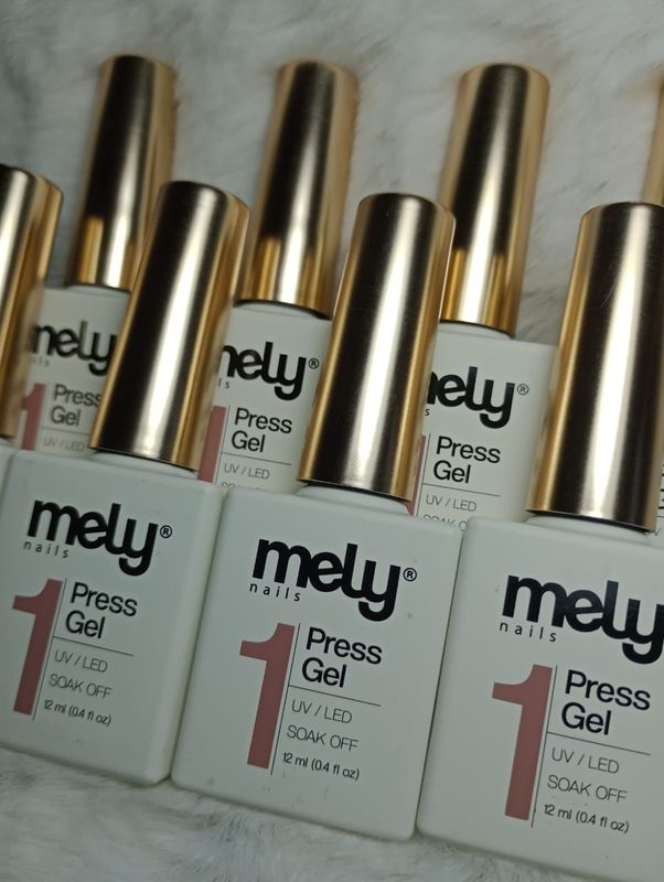Press Gel de Mely