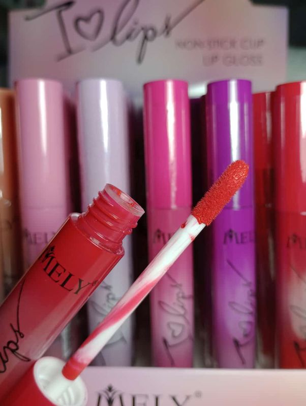 Labiales Matte Mely