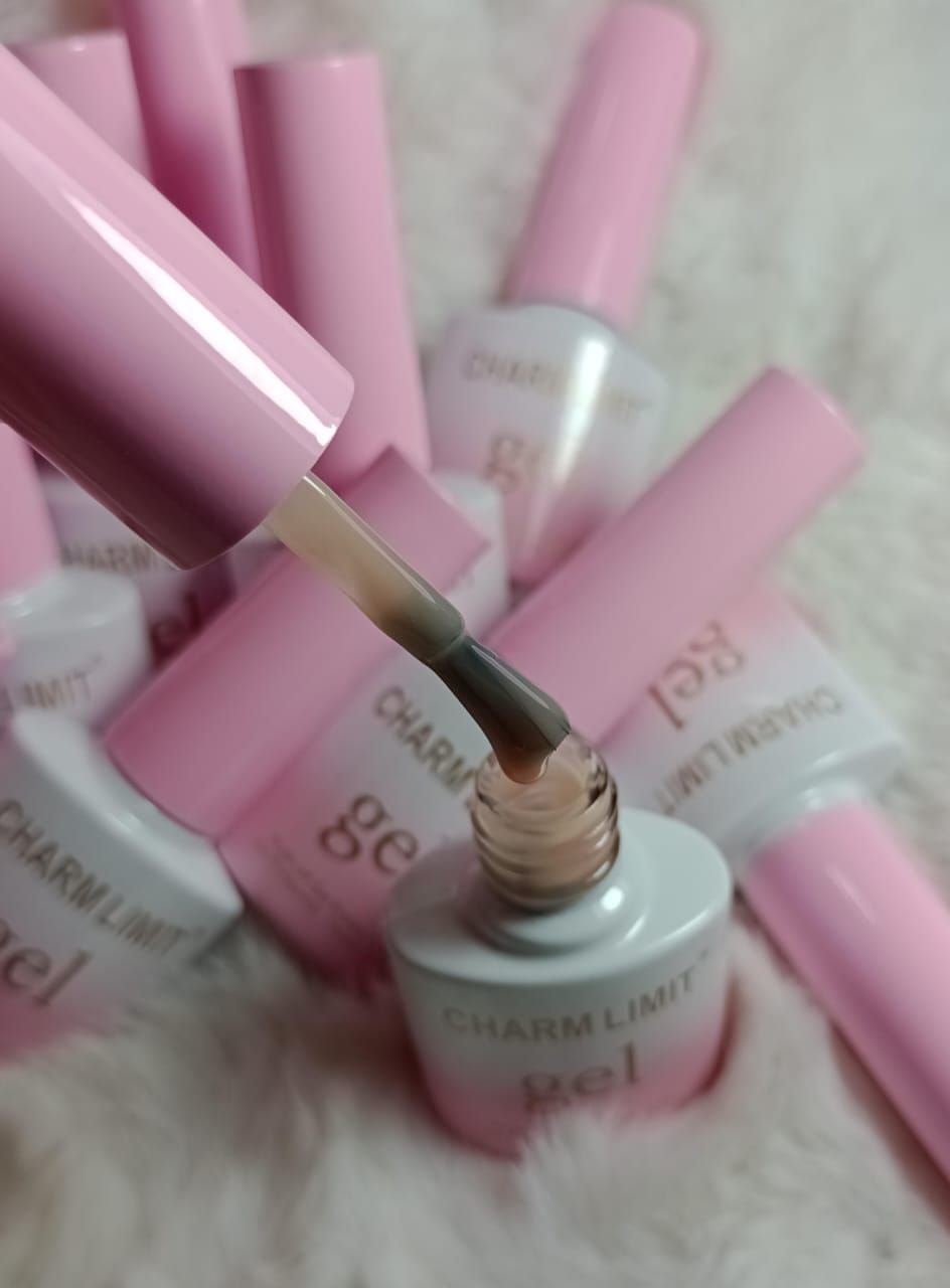 Esmaltes Cover de Charm Limit