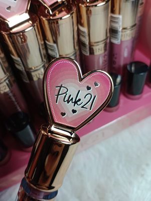 LipGloss Adore You de Pink 21