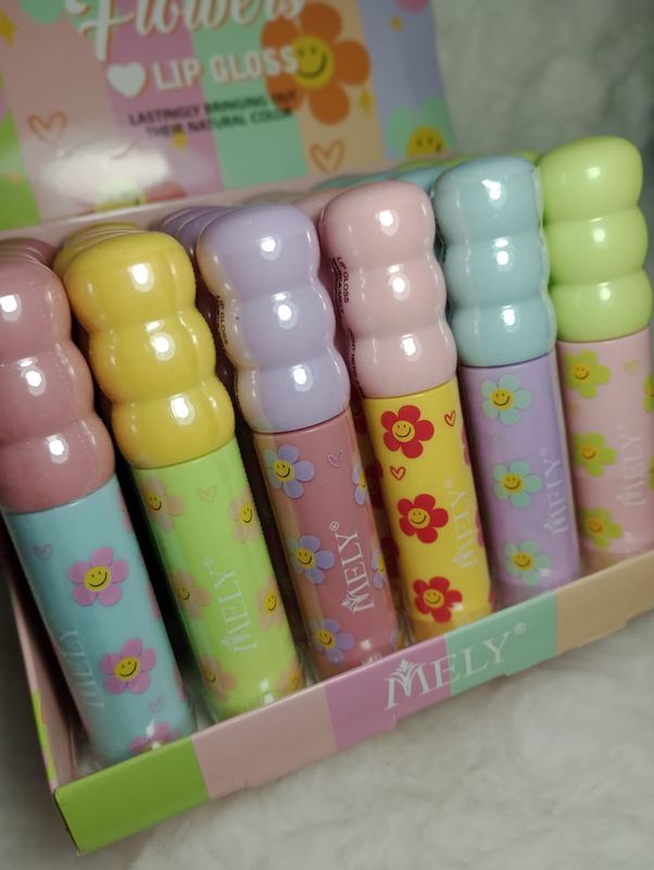 LipGloss con Color de Mely