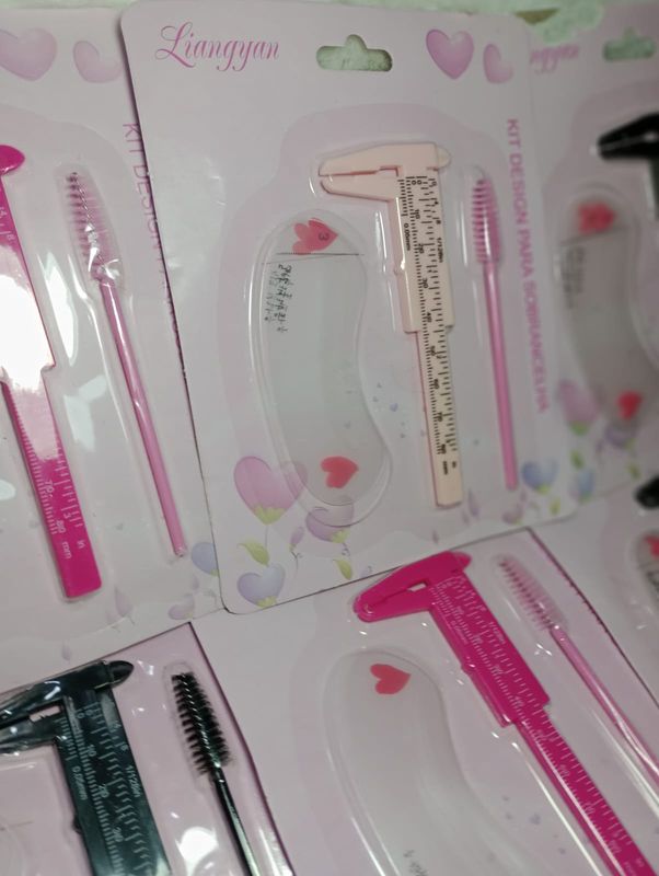 Kit de Cejas Liangyan