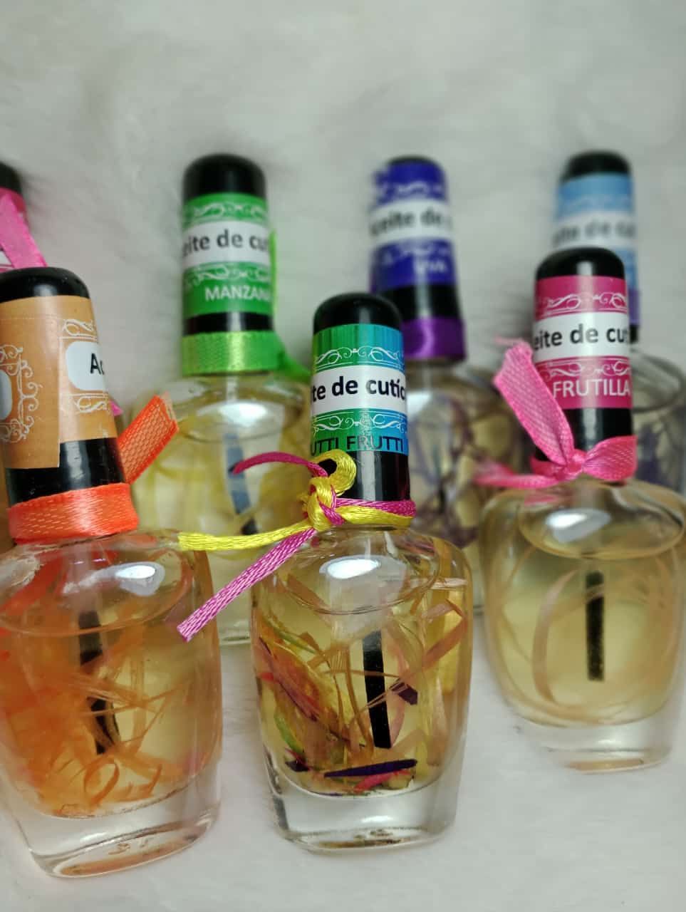 Aceite para cutículas (aromáticas)