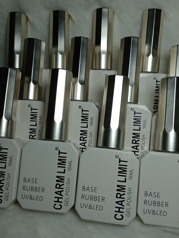 Base Rubber Charm Limit 16ml