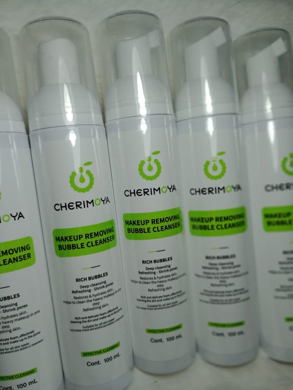 Limpiador desmaquillante con Burbujas de Cherimoya