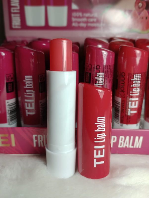 Balsamo Labial con Color de Tei