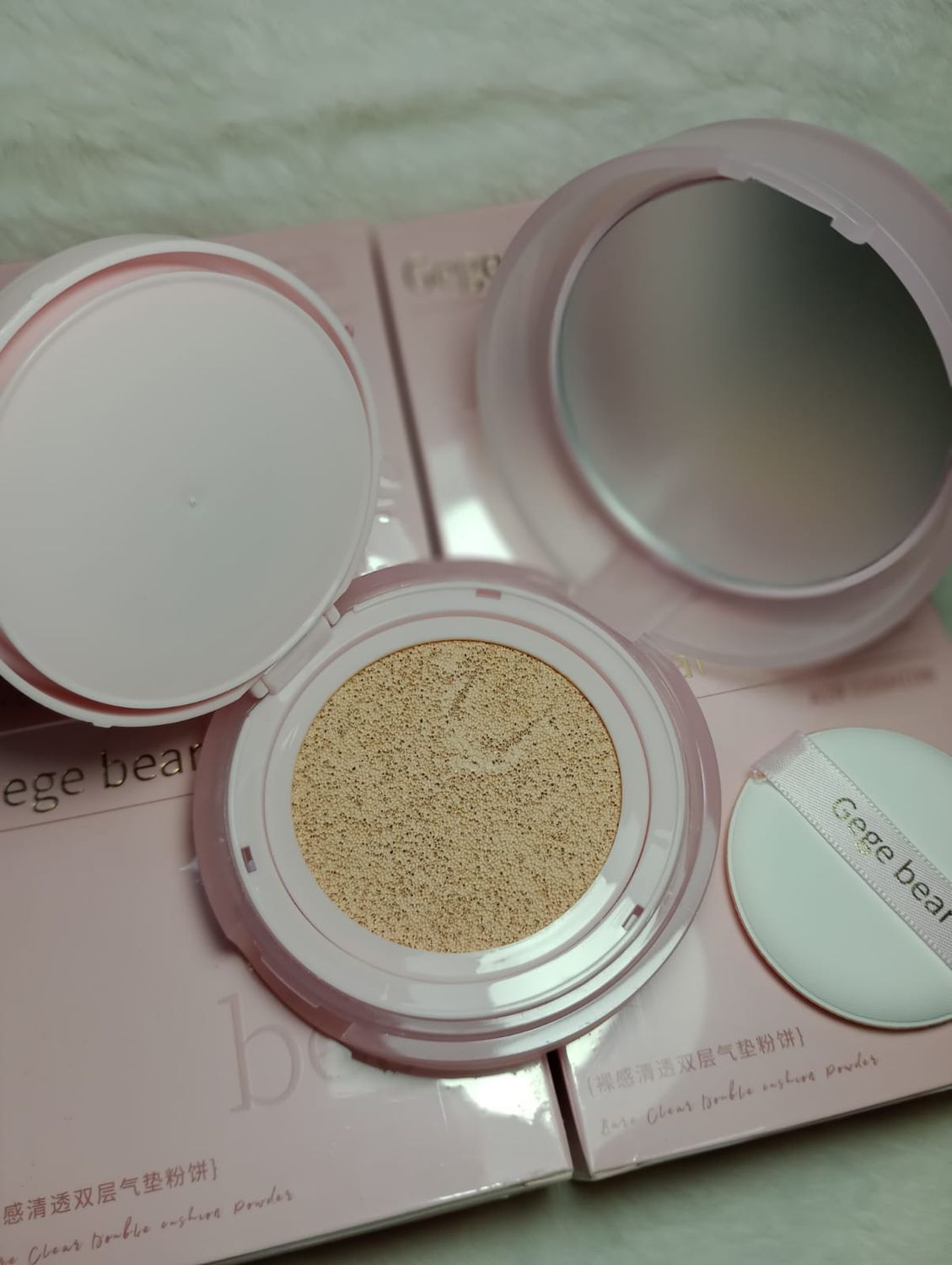 Base Liquida + Polvo Sellador  de Maquillaje Coreano de Gege Bear