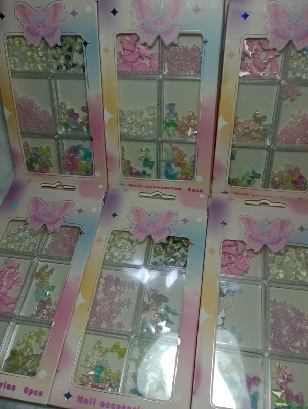 Deco Surtidas de Mariposa