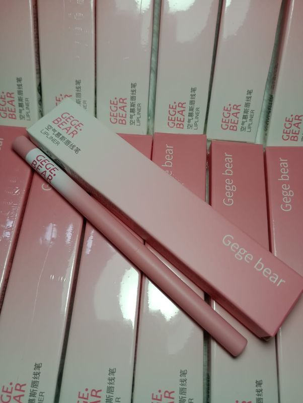 Delineador Retráctil de Labios Coreano de Gege Bear