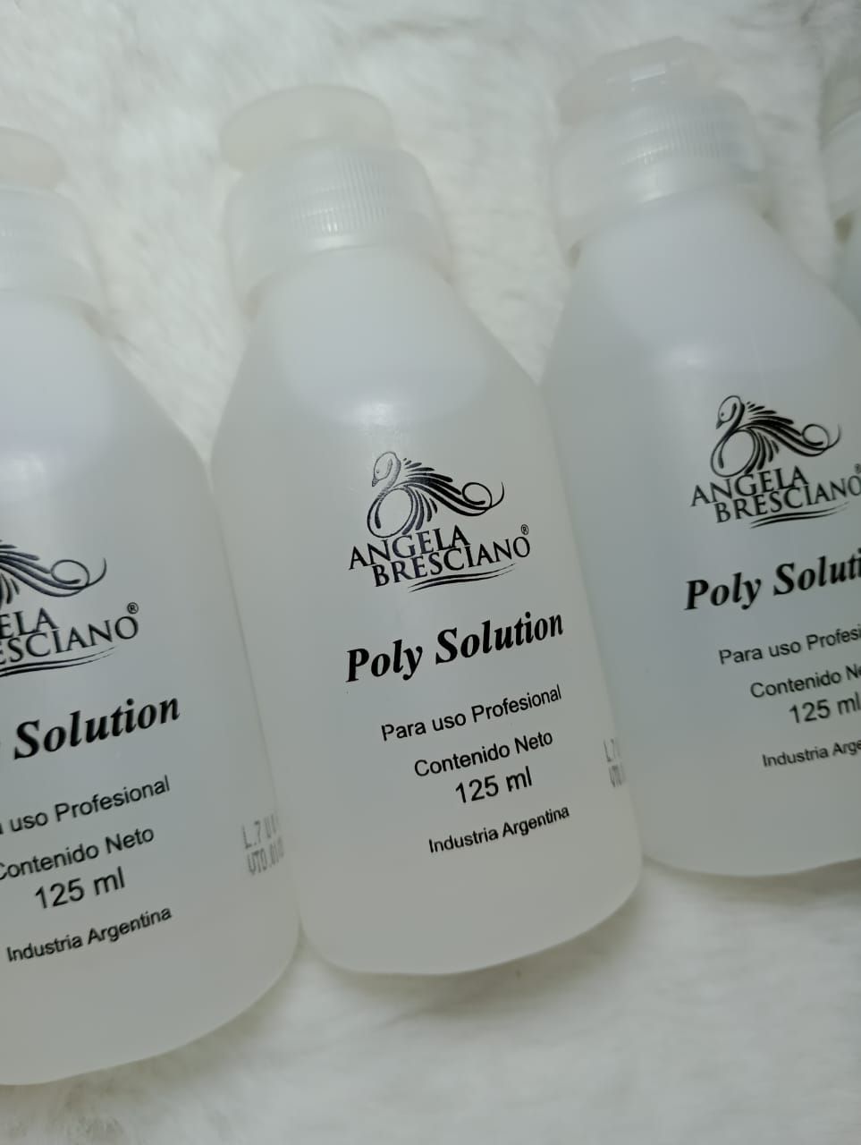 Solucion de Polygel Angela Bresciano