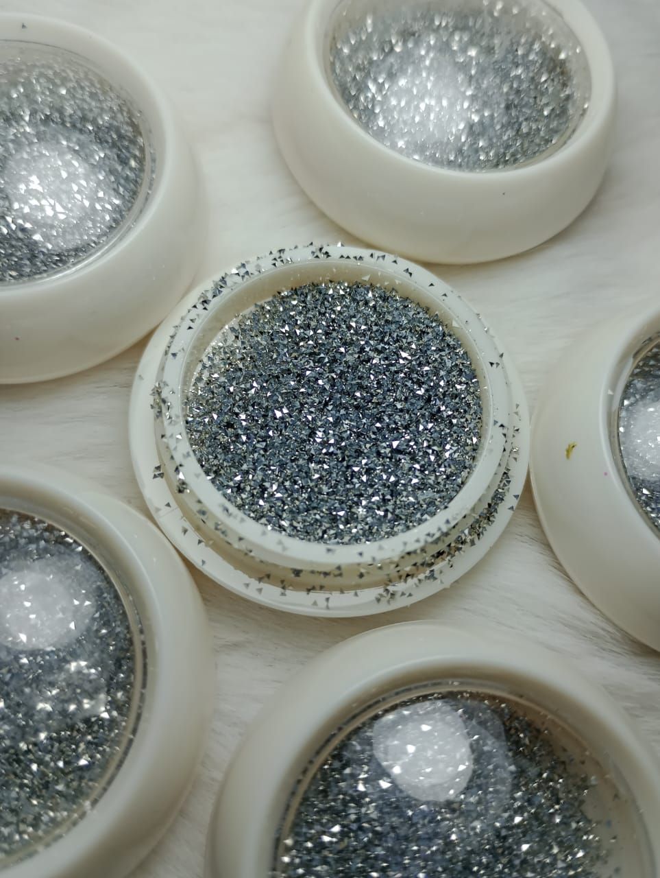 Polvo Glitter Plateado pata Uñas