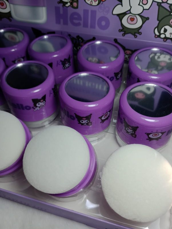 Polvo de Hadas de Kuromi con aplicador