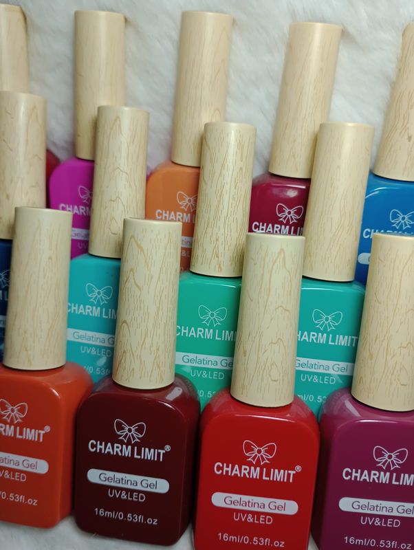 Esmaltes Jelly Charm Limit Moño