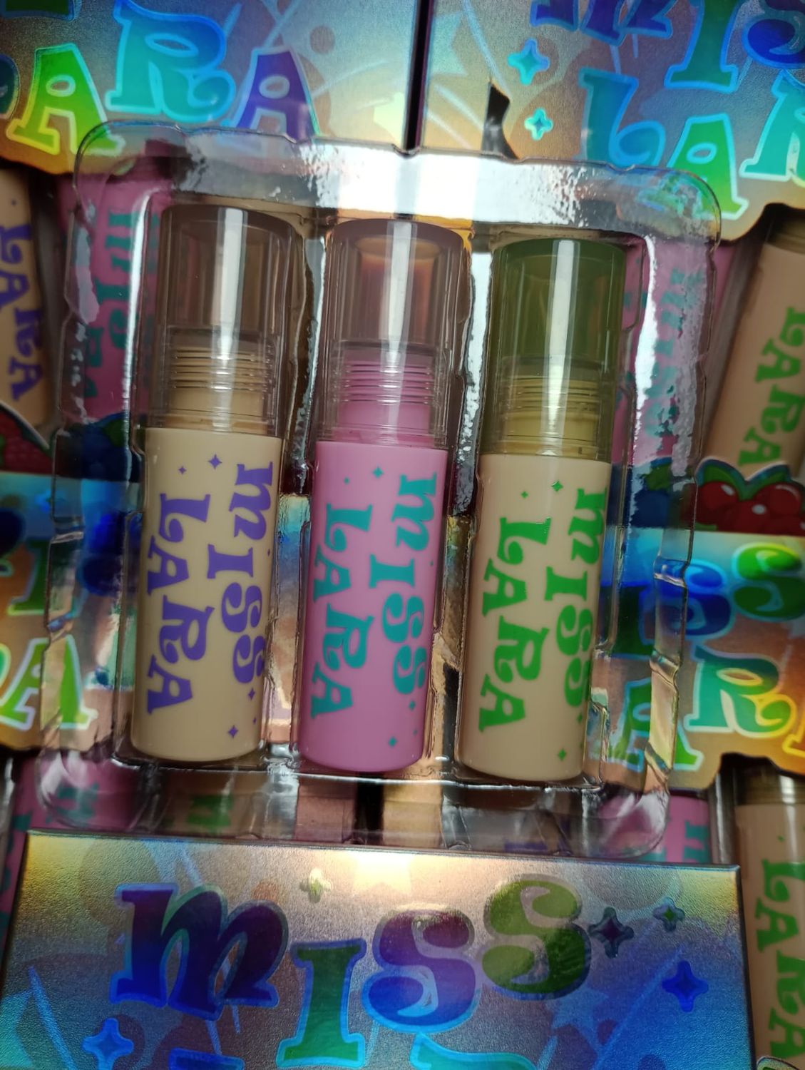 Set de Lipgloss de color de Miss Lara