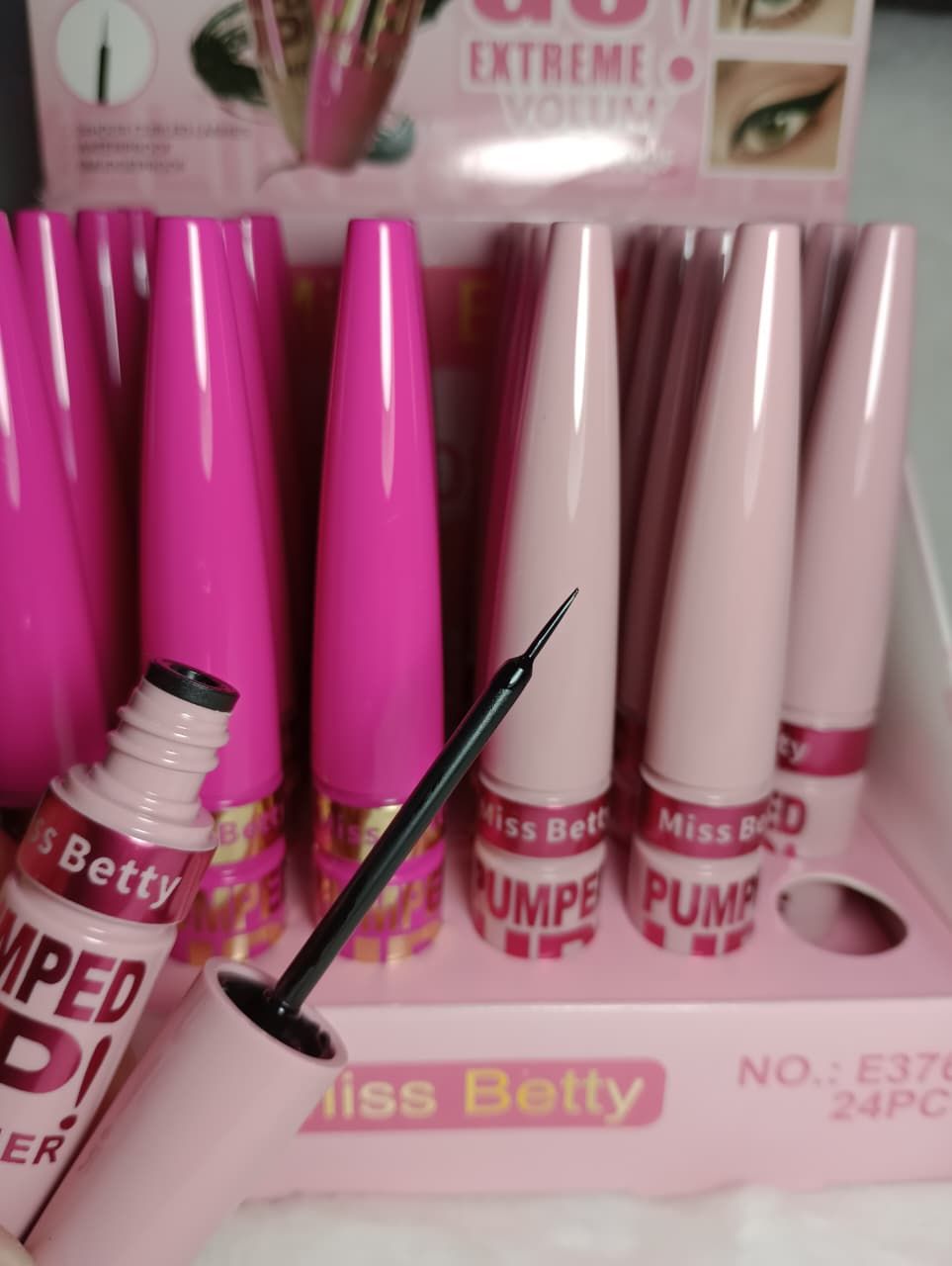 Delineador Liquido Miss Betty