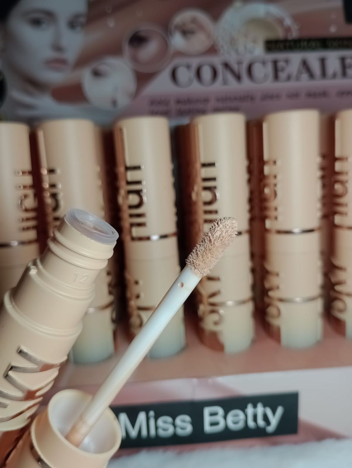 Corrector de Ojeras de Sky High