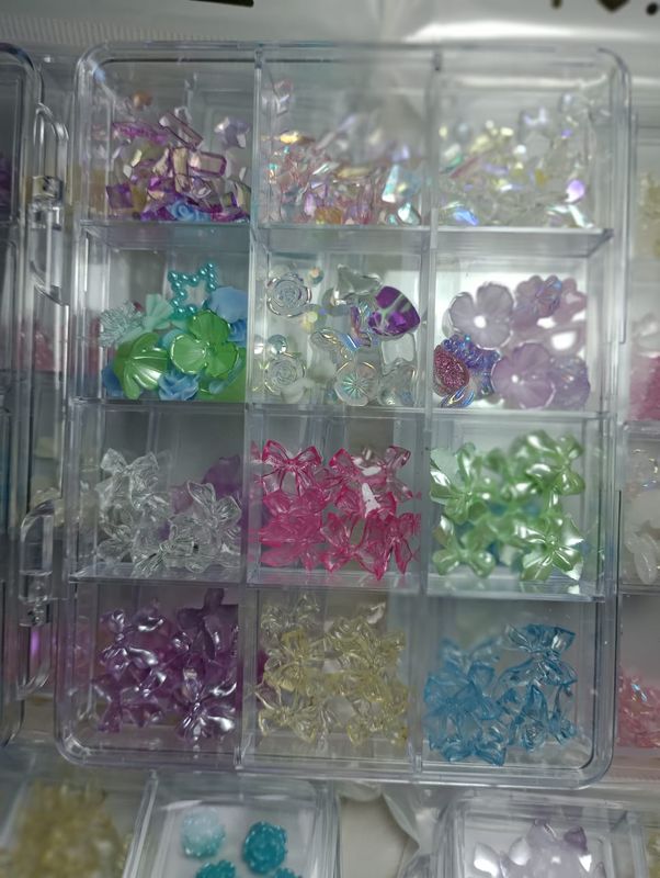 Deco plastico para Uñas surtidas
