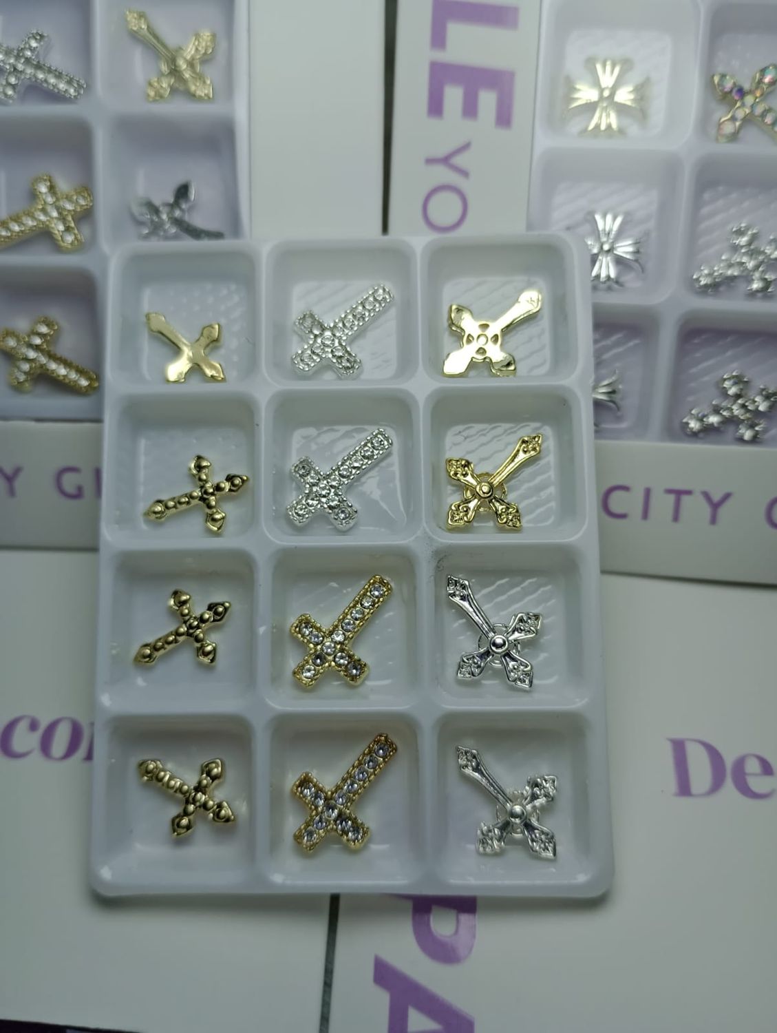 Dijes de Cruces de City Girl