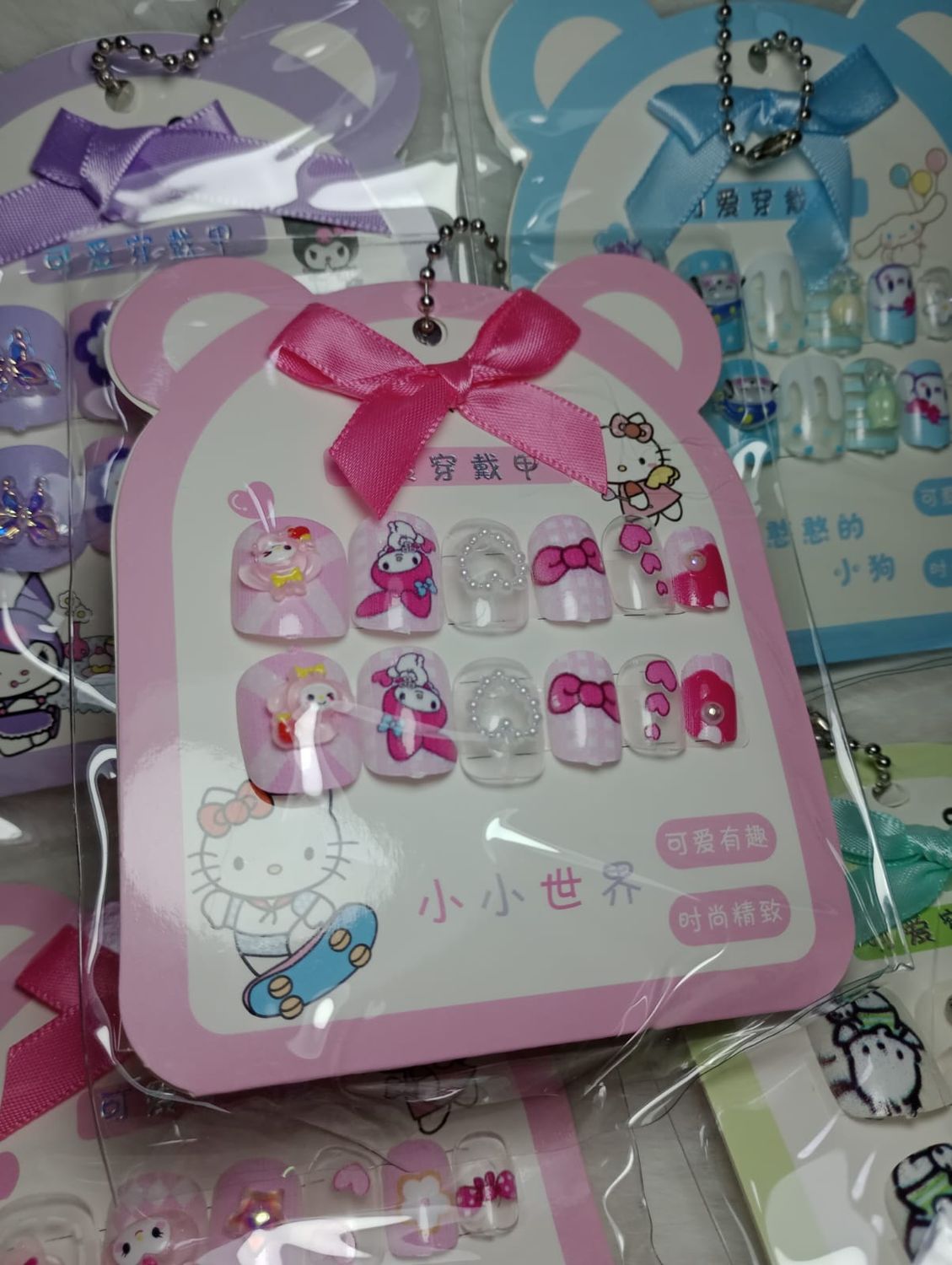Set de Uñas Postizas Infantiles de Hello Kitty