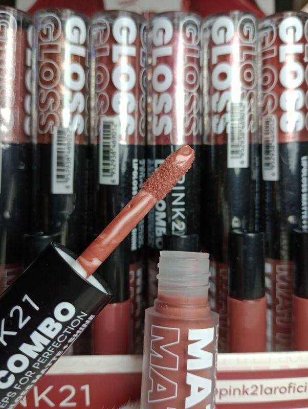 Labial Matte + Lipgloss 2en1 LipCombo Pink21