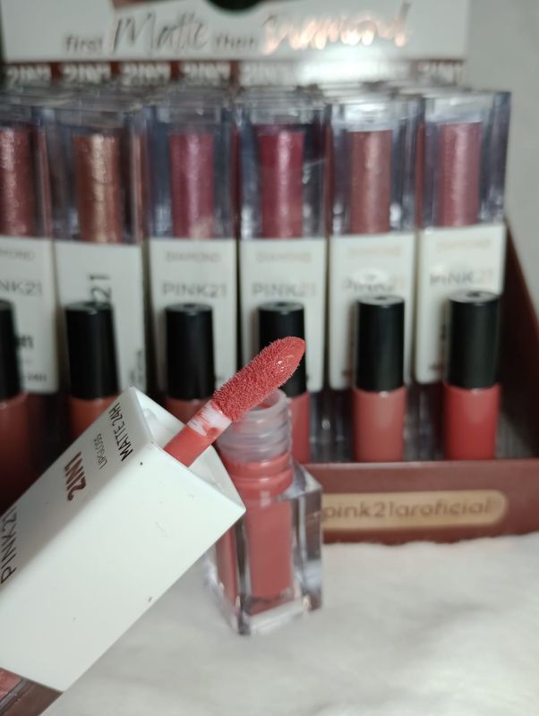 Labial Matte + Lipgloss 2 en 1 de Pink21