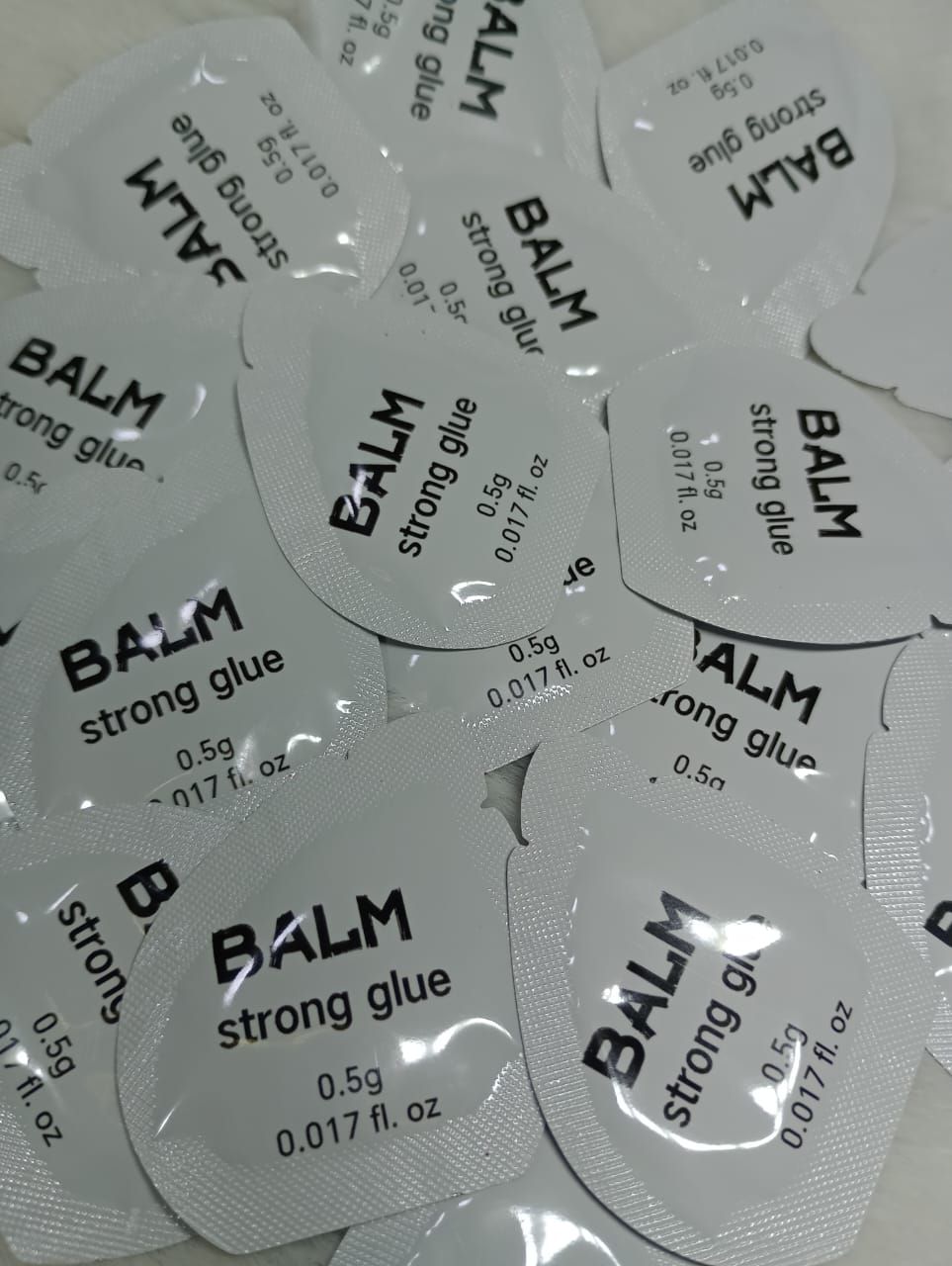 Balm Strong Glue