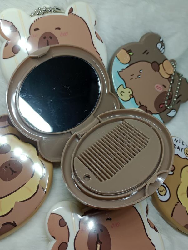 Espejos + Peine Capibara