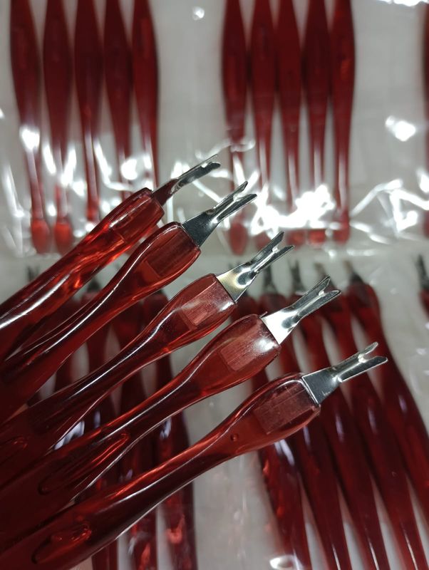 Corta Cuticula Y Repujador