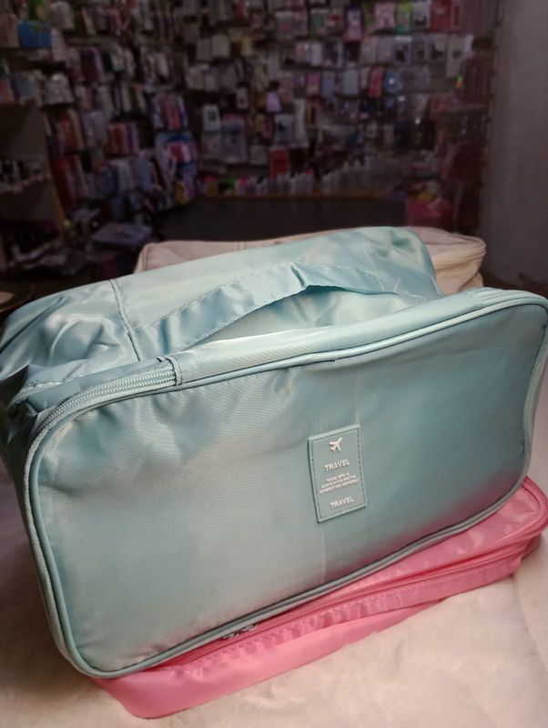 Neceser Travel, con Doble división