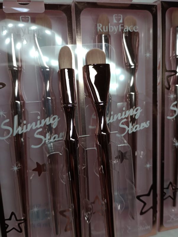 Set  de Brochas Ruby Face ch